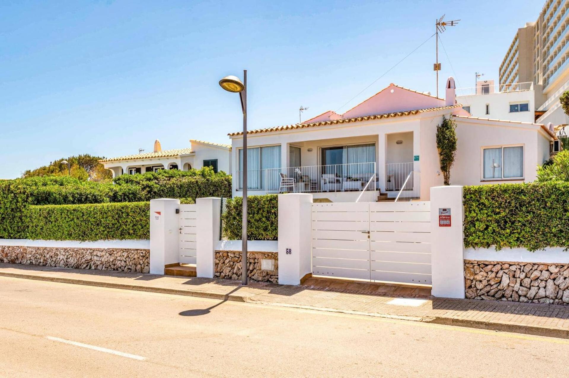 Villa Romani By Villa Plus Arenal d'en Castell Buitenkant foto